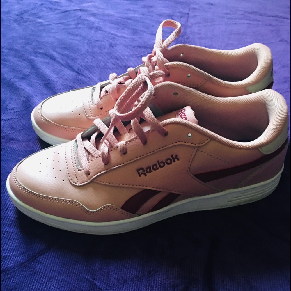 Reebok Sneakers